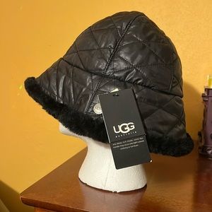 UGG sheepskin Hat